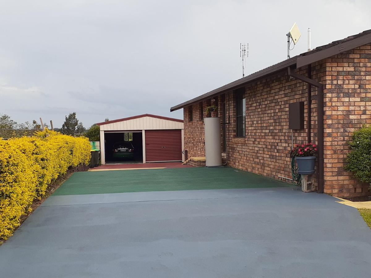 Quiet Property By The River Bed and Breakfast Kempsey Exterior foto