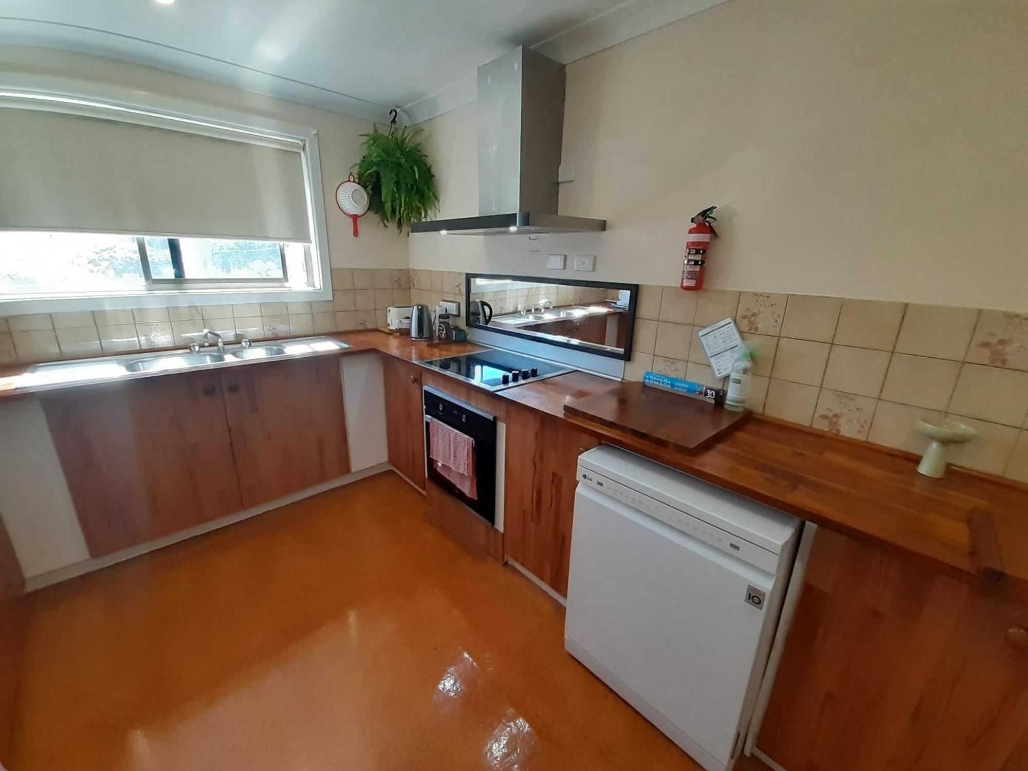 Quiet Property By The River Bed and Breakfast Kempsey Exterior foto